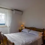 Family Friendly House With A Swimming Pool Zedno, Ciovo - 23762 * トロギール