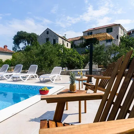 Family Friendly House With A Swimming Pool Zedno, Ciovo - 23762