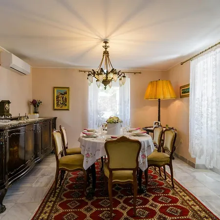Family Friendly House With A Swimming Pool Zedno, Ciovo - 23762 Traù
