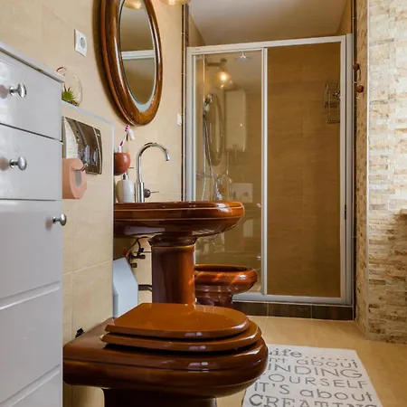 בית נופש Family Friendly House With A Swimming Pool Zedno, Ciovo - 23762 *