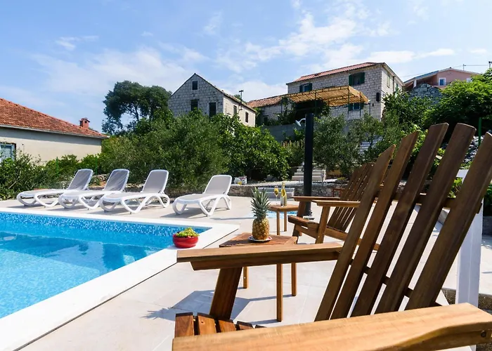 Family Friendly House With A Swimming Pool Zedno, Ciovo - 23762