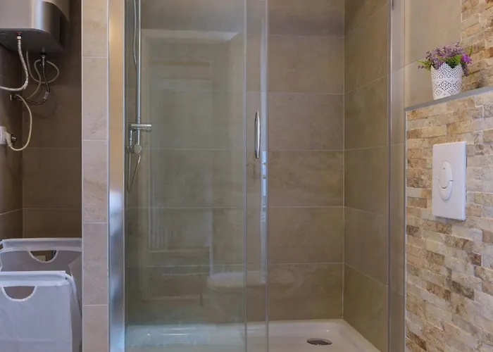 Family Friendly House With A Swimming Pool Zedno, Ciovo - 23762 Prázdninový dům