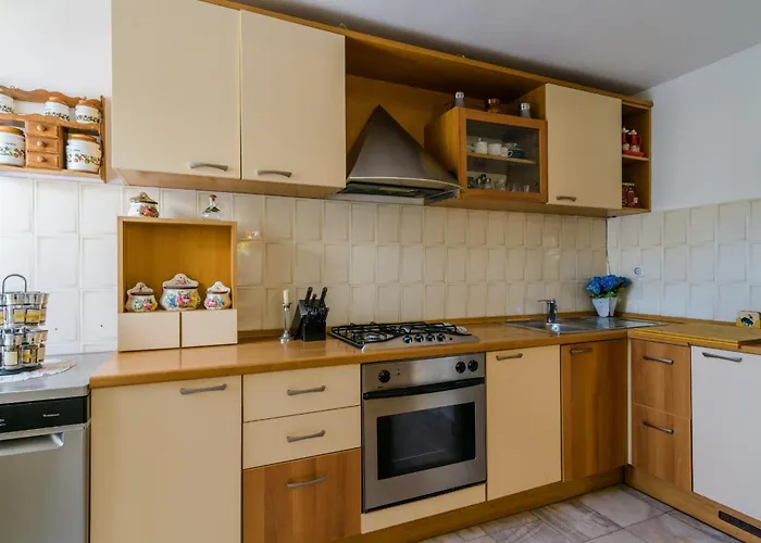 Dom wakacyjny Family Friendly House With A Swimming Pool Zedno, Ciovo - 23762